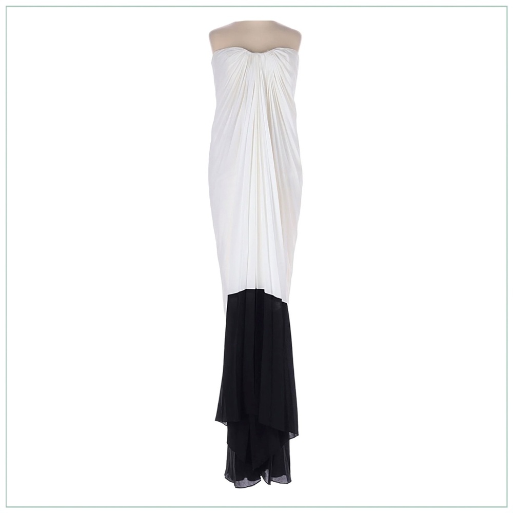 $5490 Monique Lhuillier Pleated Sweetheart Runway Gown - Picture 9 of 14